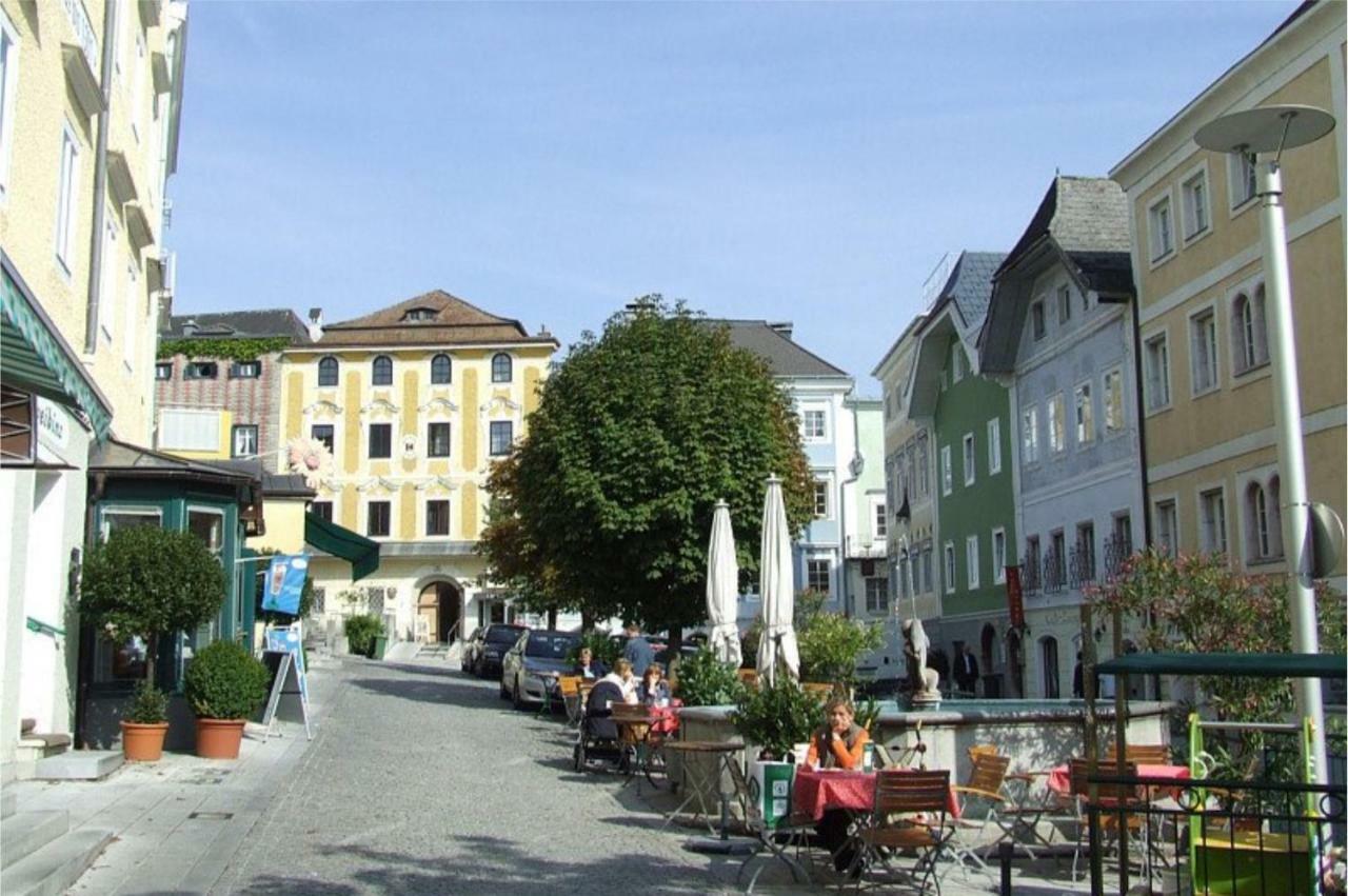Gewoelbezimmer Am Marktplatz 格蒙登 外观 照片