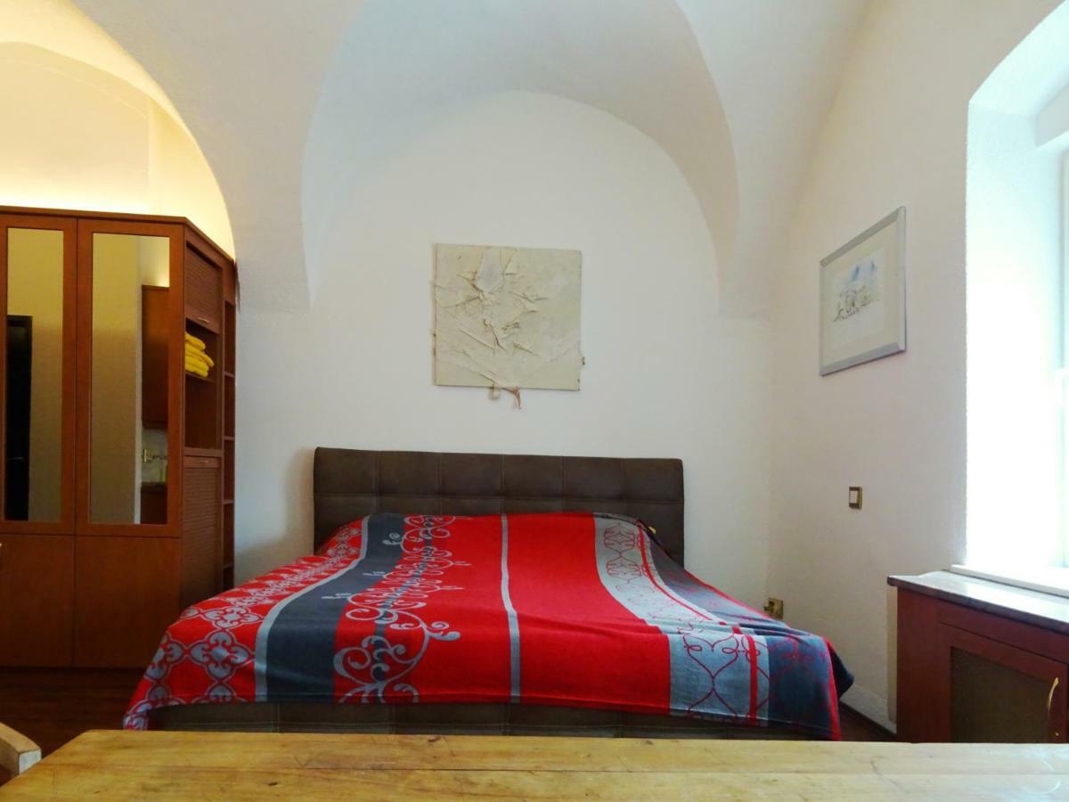 Gewoelbezimmer Am Marktplatz 格蒙登 外观 照片